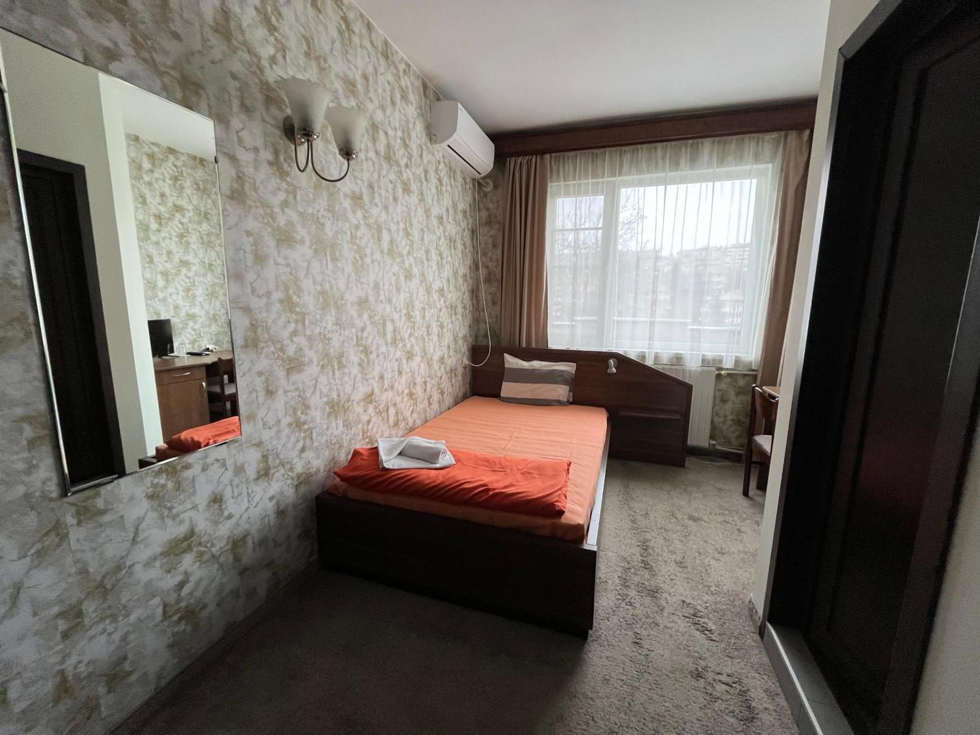 Park Hotel Ivailo Veliko Tarnovo Pokoj fotografie