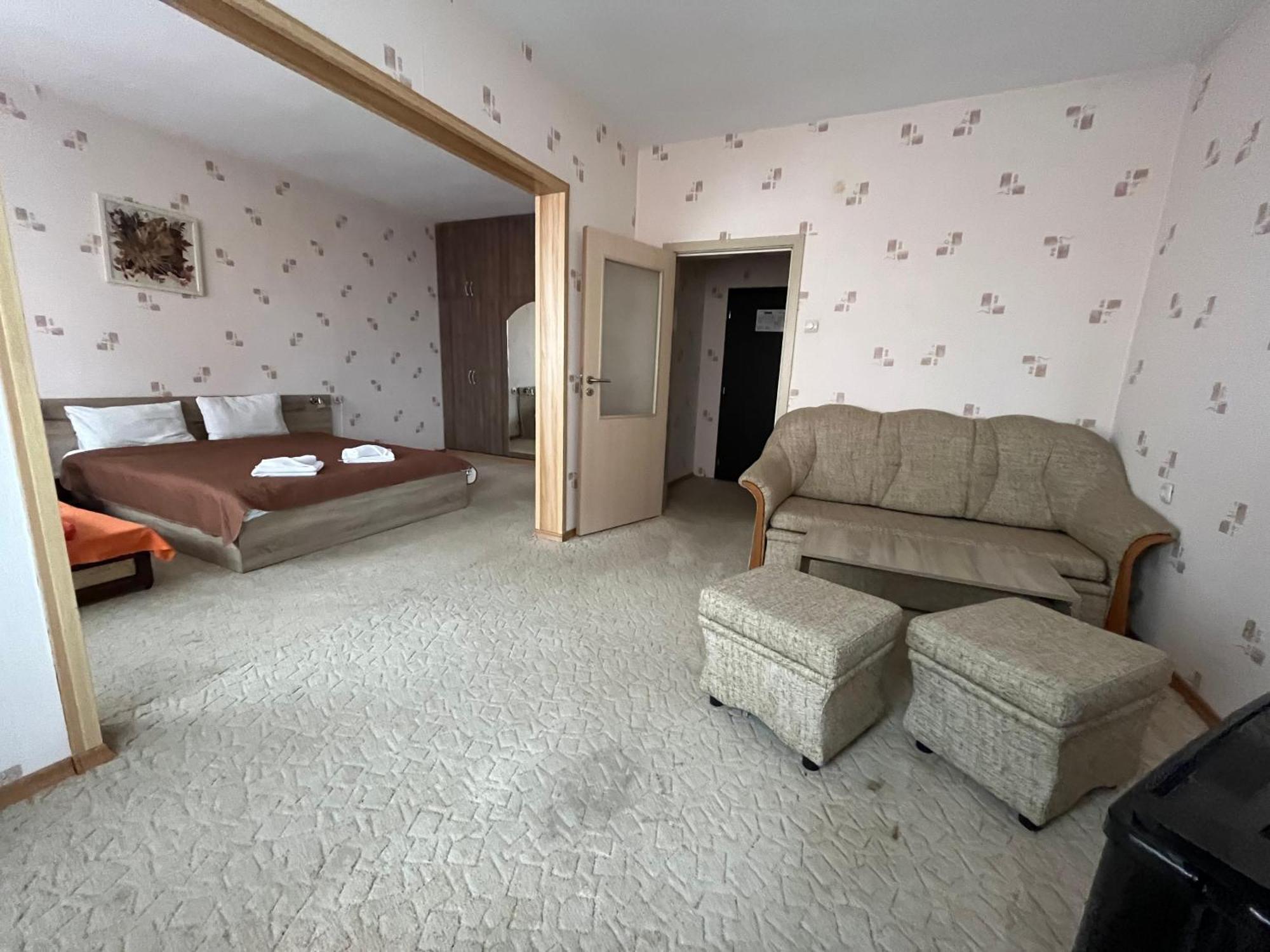 Park Hotel Ivailo Veliko Tarnovo Pokoj fotografie